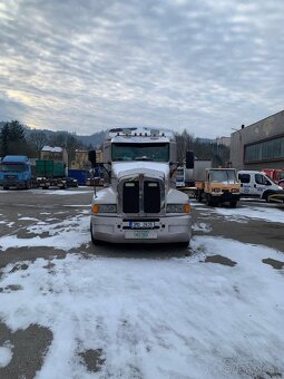 Odtahový speciál Kenworth - 2