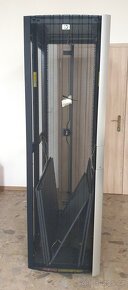 Serverový rack 42U HP - 2