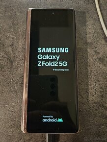 Samsung Galaxy Z Fold 2 - 2