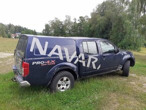 Nissan Navara - 2