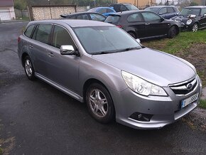 Subaru Legacy 2,0 benzín CVT - 2