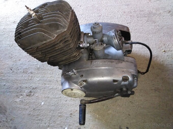 Motor ČZ 175 477 - 2