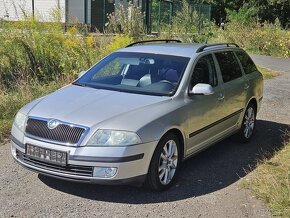 Škoda Octavia II 2.0 tdi elegance - 2