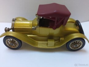 Matchbox Yesteryear Y 6 1913 Cadillac - 2