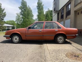 Opel Commodore 2.5 S  6V, 1979/3 - 2