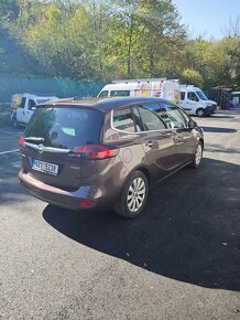 Prodej Opel Zafira, benzin, první majitel - 2