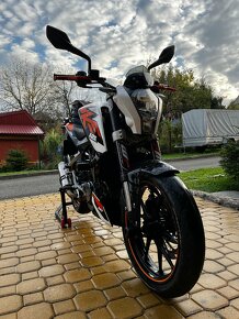 KTM Duke 125 - 2