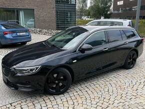 Opel Insignia 2.0CDTI 125KW KAMERA VÝHŘEV SERVISKA - 2