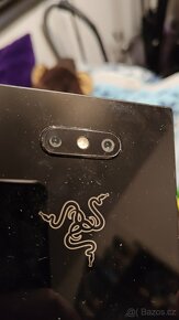 Razer Phone 2 - 2