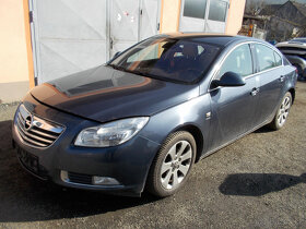 Opel Insignia 2.0CDTI 96kw r.v. 2010 - 2