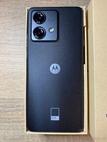 Motorola EDGE 40 Neo 12GB/256GB ZÁRUKA 24měsíců - 2