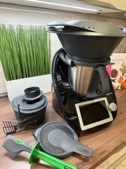 Thermomix TM6 limitovaná edice Black - 2