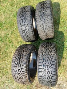 Nokian 215/45/16 - 2