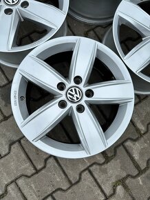 Alu VW Touran 5x112r16 6,5j et41 - 2