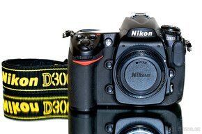 Nikon D300 pouze 1341 expozic NEPOUŽÍVANÝ - 2