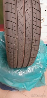 Pneu Bridgestone 205/65 R16C - 2