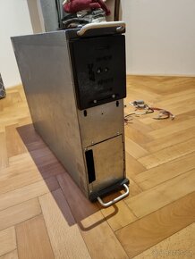 APC Smart-UPS 3000VA RM 3U 230V - 2