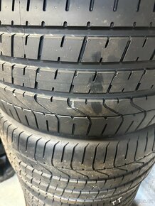 Pirelli P Zero 285/35 r18 - 2