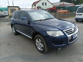 Volkswagen Touareg - 2