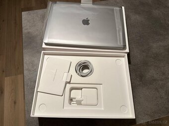 MacBook Air 13 M1 256GB (Kompletní balení) - 2