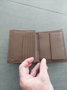 Nová kožená peněženka LIVERGY - 2