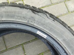 Zimní pneu 225/50 R17 sada Goodyear ultragrip - 2