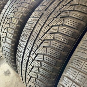 Zimní pneu 205/55 R17 95V Hankook 45448mm - 2