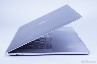 ZÁRUKA/Macbook Pro 15.4"TB/I7 2.9GHZ/16GB RAM/512GB SSD/BAT - 2