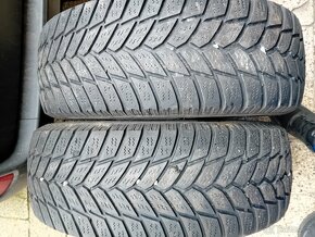 215/65R16 C 8PR LT - 2