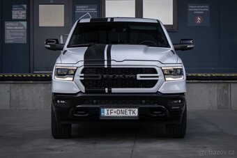 Dodge RAM 1500 5.7 V8 HEMI Bighorn - 2