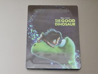 HODNÝ DINOSAURUS 2D + 3D (FAC #38, 2BD steelbook, CZ dabing) - 2