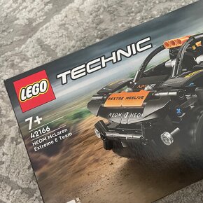 Lego technic 42166 - 2