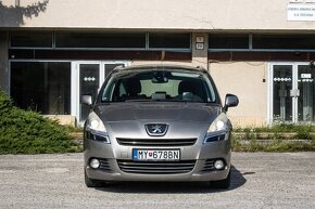 Peugeot 5008 1.6L e-HDi FAP A/T - 2