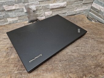 93) Lenovo L450 - Core i5-5200U, 8GB, 240GB SSD - 2