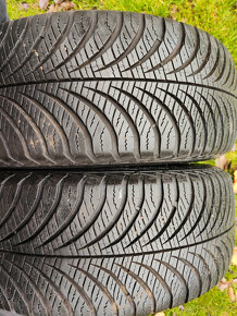 2 celoroční pneumatiky Goodyear 185/60/14 - 2