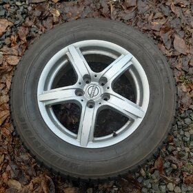 Zimni sada Alu kol 5x114,3 Nissan Qashqai 215/65 R16 Toyota - 2