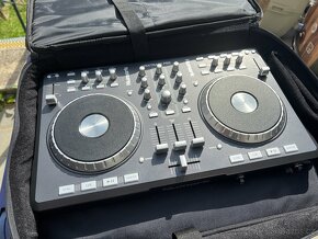 Numark Mixtrack Pro - 2