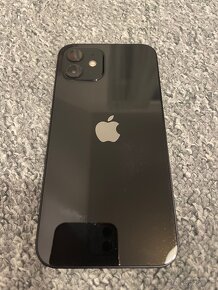 iPhone 12 64GB černý - 2