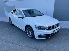 Volkswagen Passat sedan R-Line 2019 79000km ČR 1.5 TSI - 2