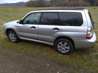 Subaru Forester SG 2.0i, Benzín, 116kW, Manuál - 2