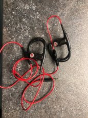 Sluchátka Powerbeats by Dr. Dre, monster Beats - 2