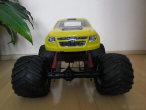 Kyosho-Mad Force 1/8-Spalovaci motor - 2