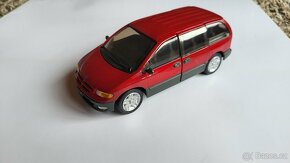 Dodge Caravan - Maisto - 2