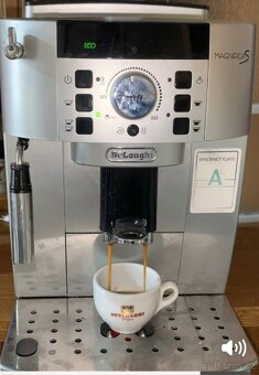 Kavovar DeLonghi - 2