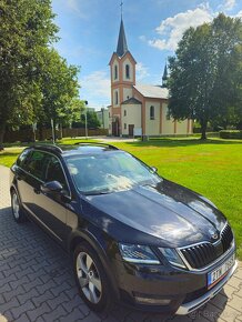 ŠKODA OCTAVIA SCOUT Ill 2,0 TDI 4x4 110KW DSG  2018 LED AMBI - 2