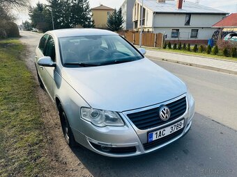 Vw Passat B6 2,0TDi Highline sedan chromepaket - 2