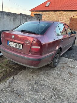 OCTAVIA 1.8 92KW NÁHRADNÍ DÍLY - 2