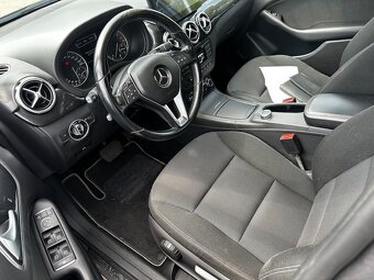 Mercedes-Benz B180 CDi, r.2012, automat, serviska, klima - 2