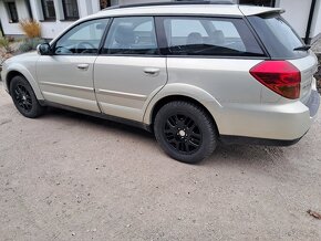 Subaru Outback 2.5 - 2