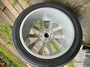 Alu kola Superb 3 s zimními pneu 235/45/18 - 2